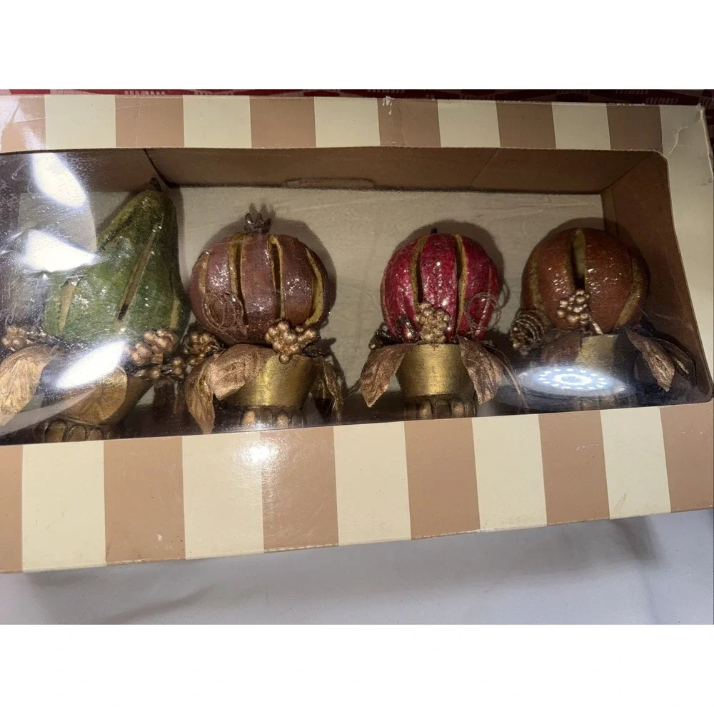 NIB Vintage Bombay Place Card‎ Holders 4 Piece Fruit 1998